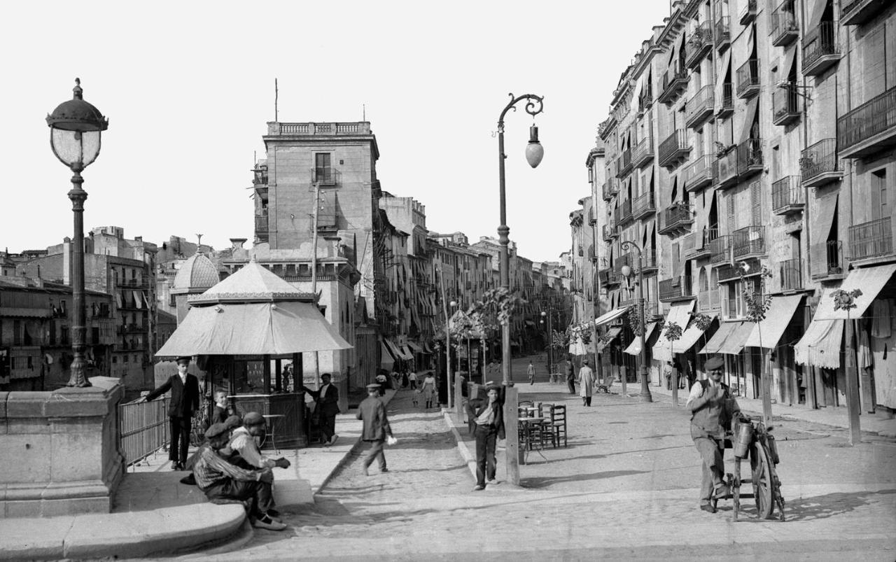 Girona Catedral Apartment Exterior photo